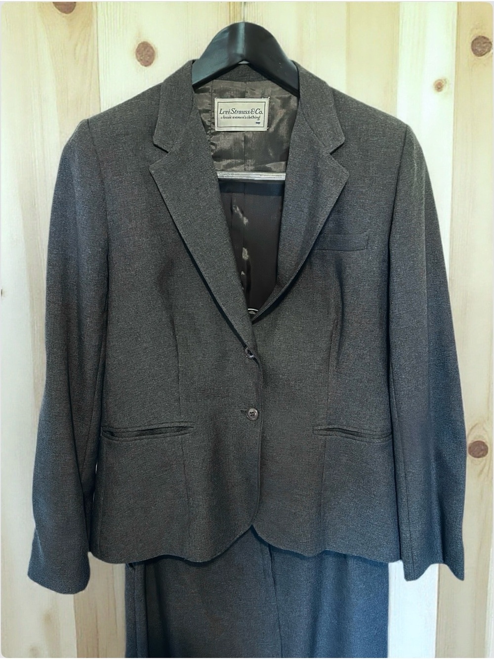 Vintage 90s Levi Strauss & Co. Grey 2-Piece Blazer Skirt Suit Set. Large